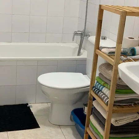 Apartamento Corinto 아파트 또레비에하